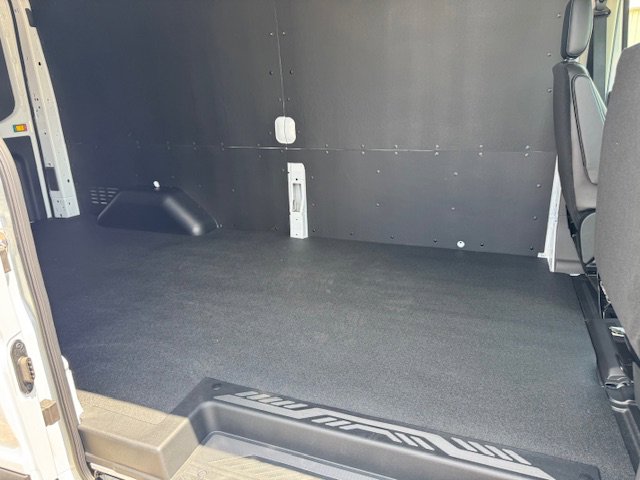 New 2025 Ford Transit 250 148 Medium Roof image 12