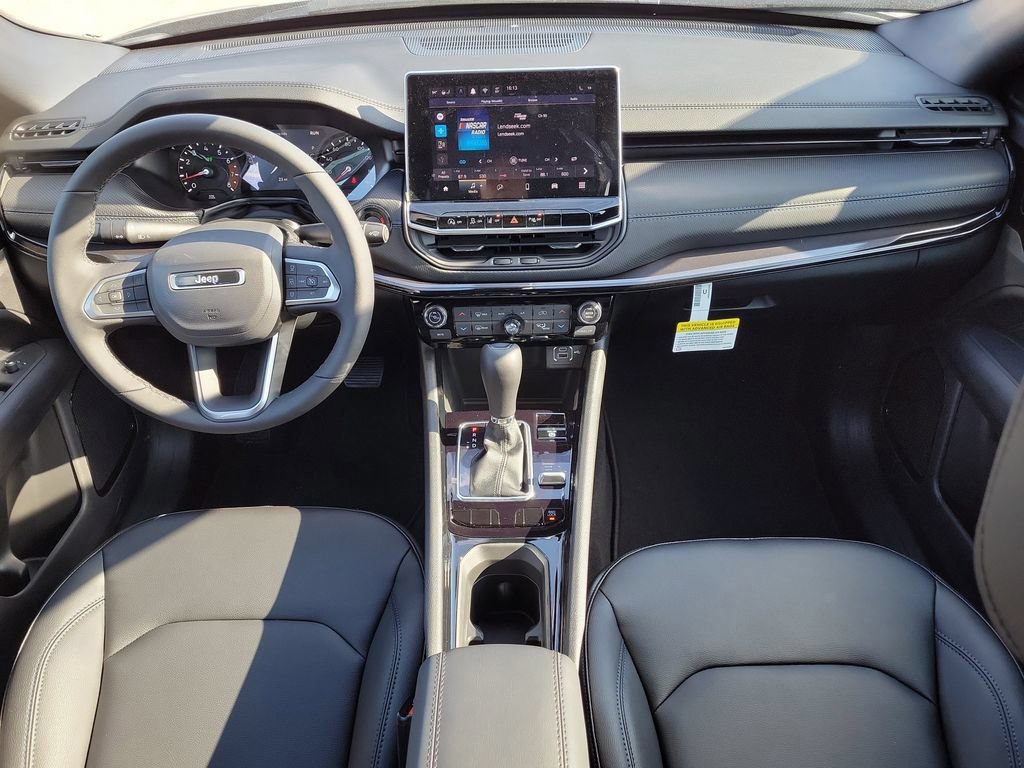 New 2026 Jeep Compass Limited AWD/4WD image 15