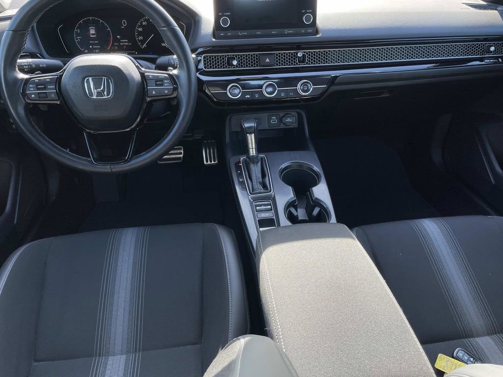 Used 2023 Honda Civic Sport image 13