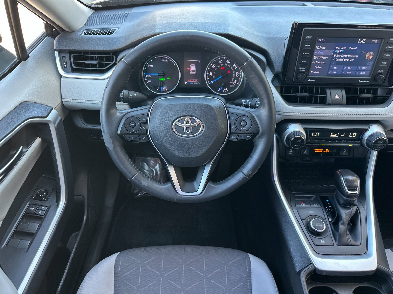 Used 2021 Toyota RAV4 XLE w/ Convenience Package AWD/4WD image 17
