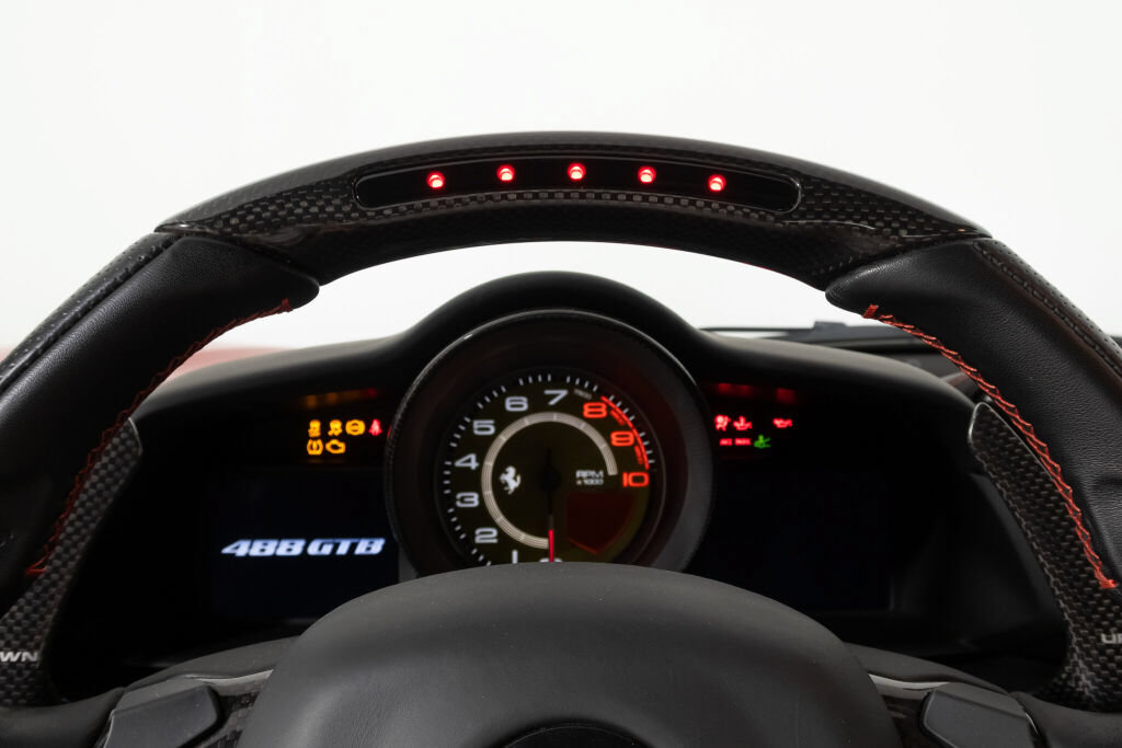 Certified 2018 Ferrari 488 GTB RWD image 28