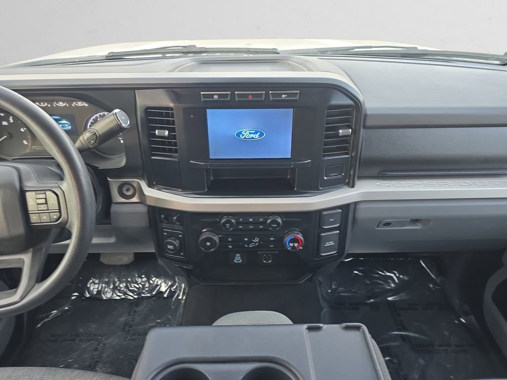 Used 2024 Ford F250 XLT image 12