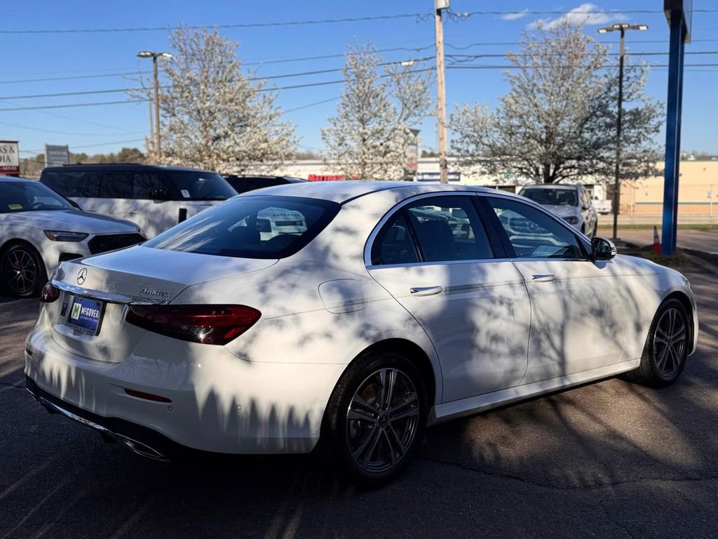 Used 2022 Mercedes-Benz E 350 4MATIC Sedan image 6