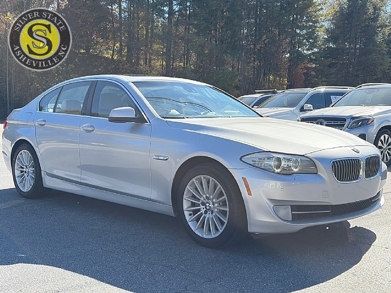 Used 2011 BMW 535i Sedan RWD image 8