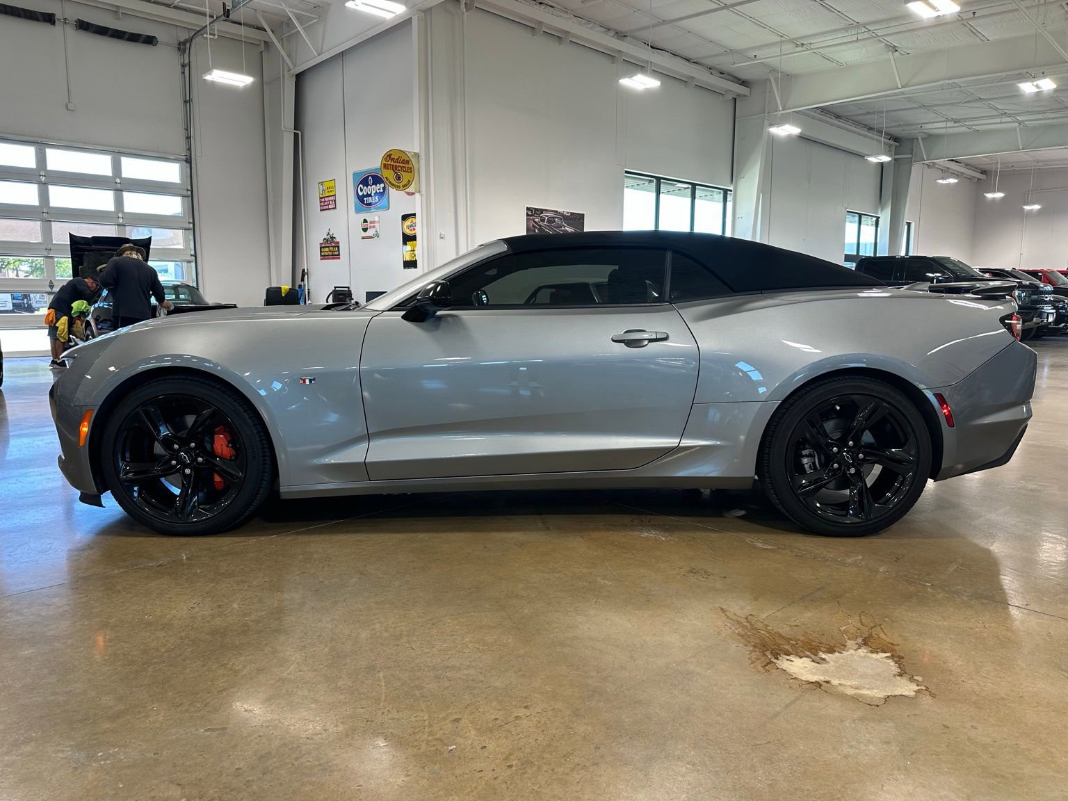 Used 2024 Chevrolet Camaro LT w/ RS Package image 8