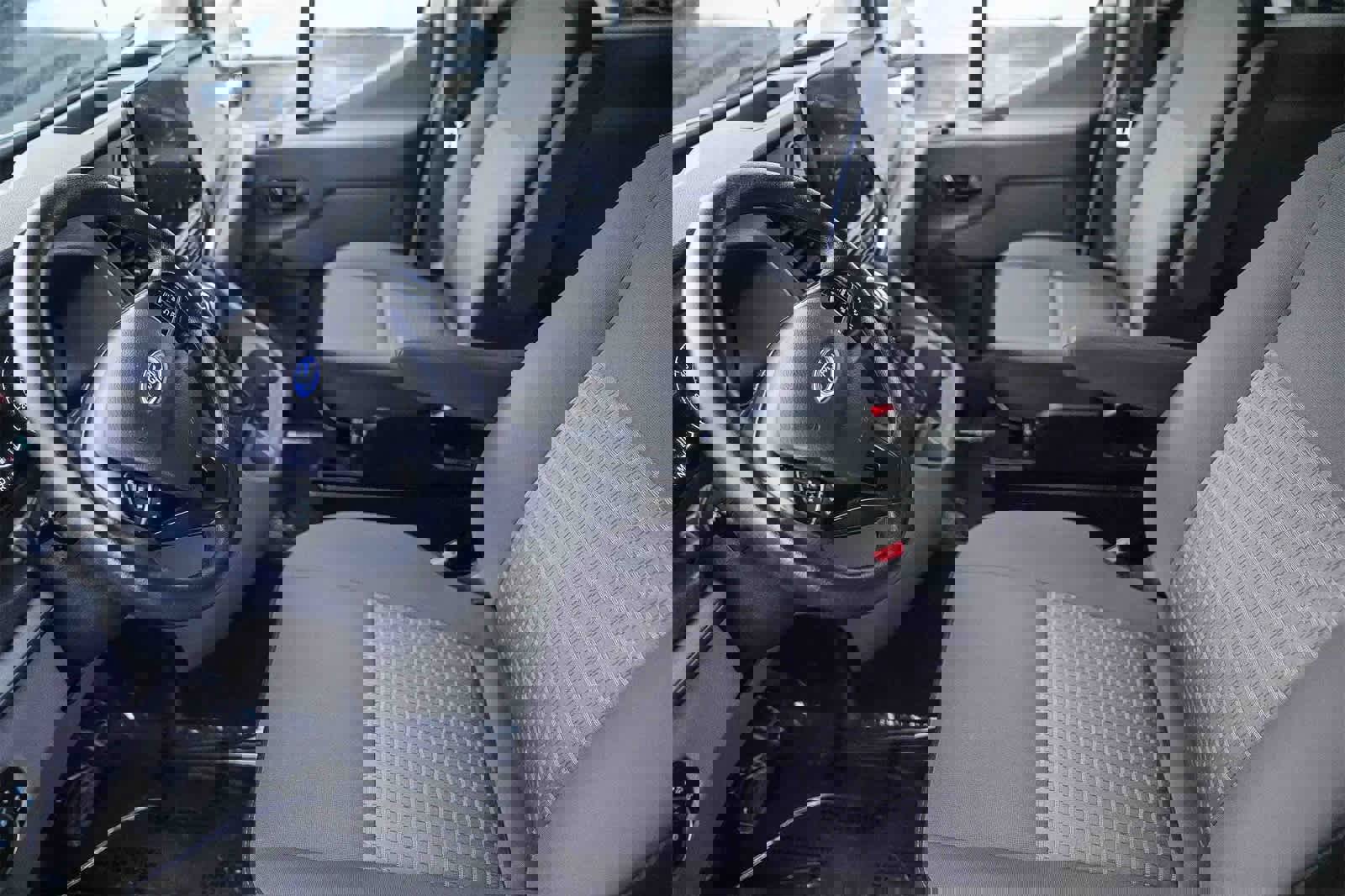 Used 2023 Ford Transit 350 XLT image 19