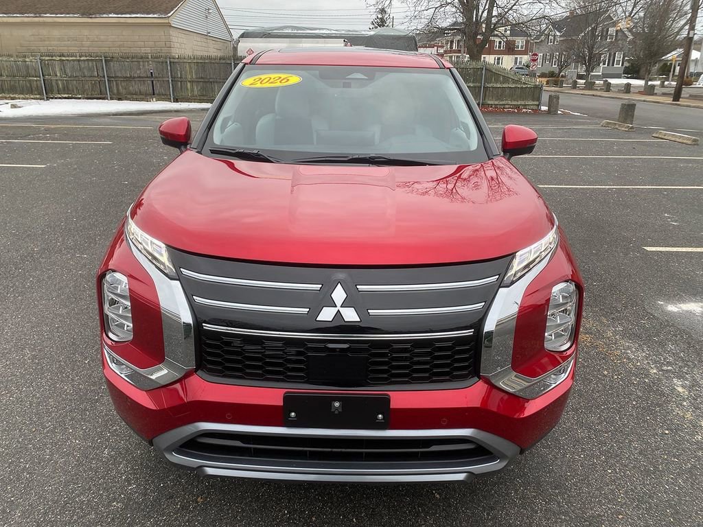 New 2026 Mitsubishi Outlander SE image 3