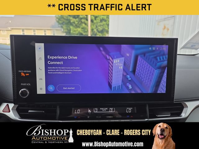 Used 2025 Toyota Sienna XLE FWD image 19