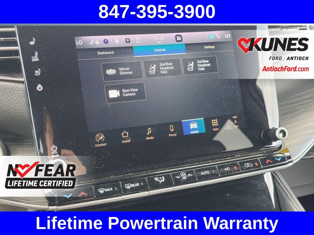 Used 2024 Jeep Wagoneer L Series II w/ Flexible Seating Group AWD/4WD image 62