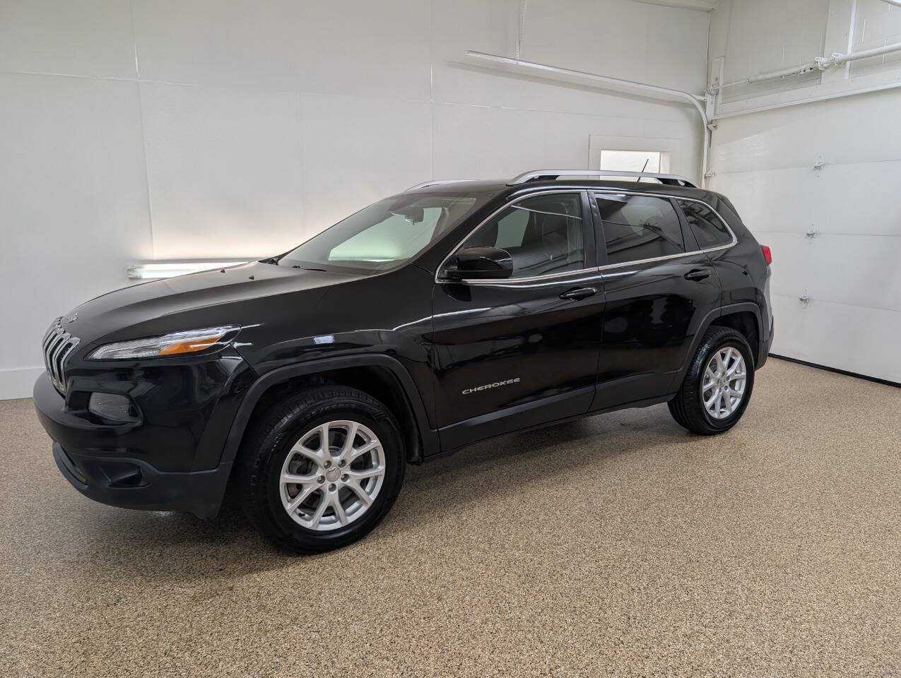 Used 2015 Jeep Cherokee Latitude w/ Cold Weather Group