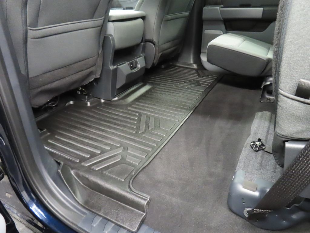 Used 2024 Ford F250 XLT w/ Black Appearance Package AWD/4WD image 56