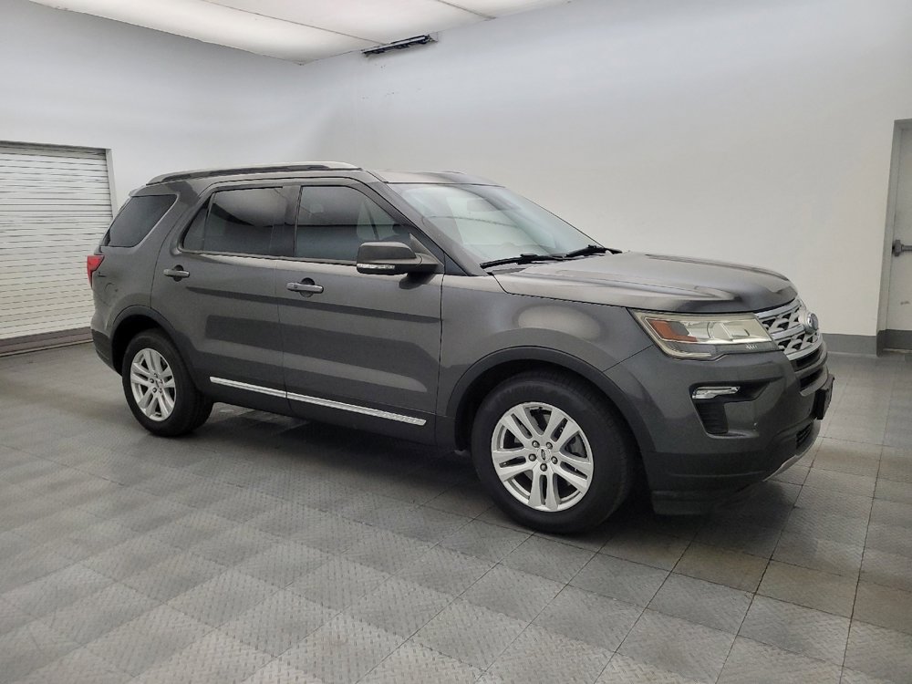 Used 2019 Ford Explorer XLT w/ Equipment Group 202A FWD image 11