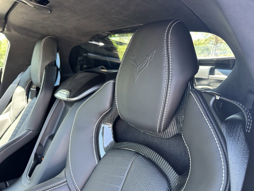 New 2026 Chevrolet Corvette Stingray Premium Cpe w/ Stealth Interior Trim Package image 35