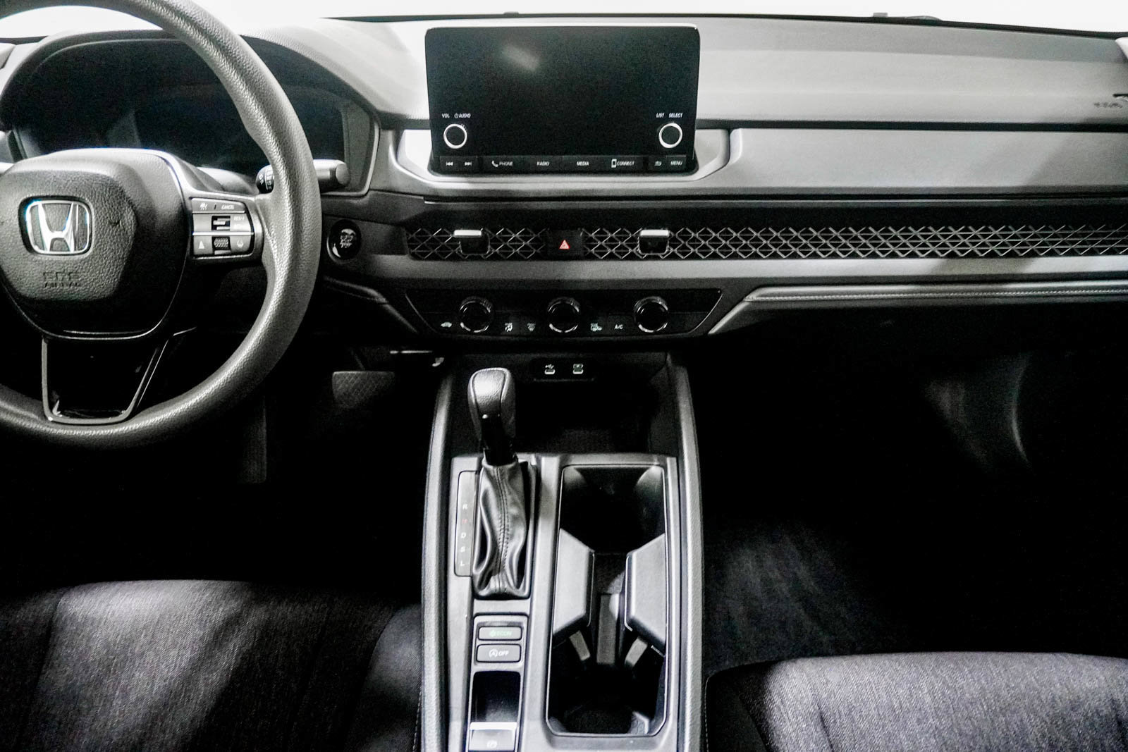 Used 2023 Honda Accord EX image 23