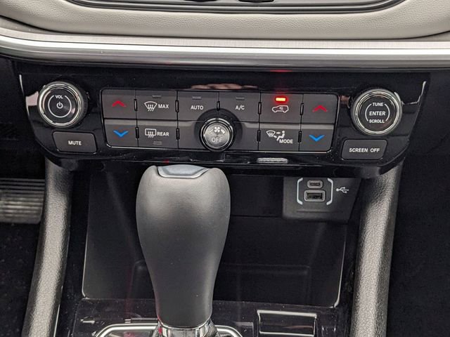 New 2025 Jeep Compass Limited w/ Sun & Sound Group image 15