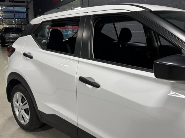 Used 2023 Nissan Kicks S FWD image 5