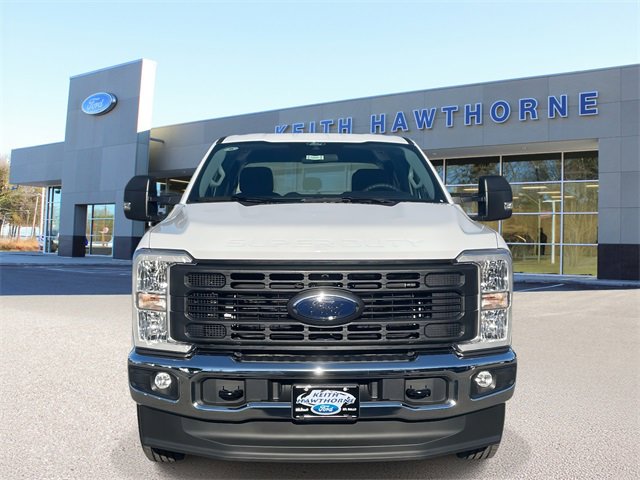 New 2026 Ford F350 XL image 2