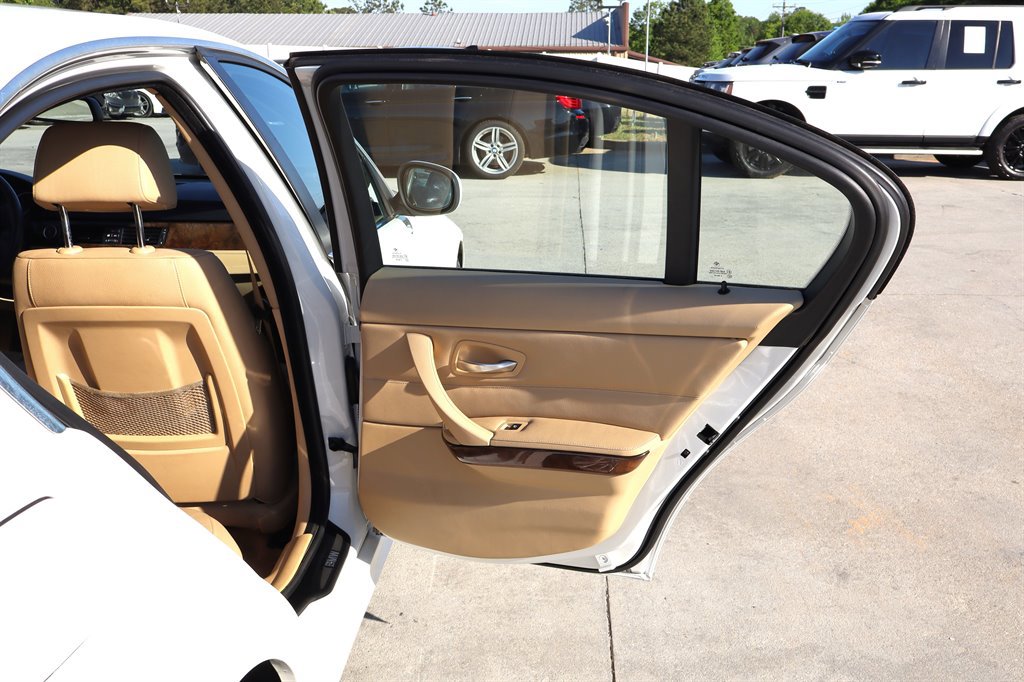 Used 2009 BMW 335d Sedan image 28