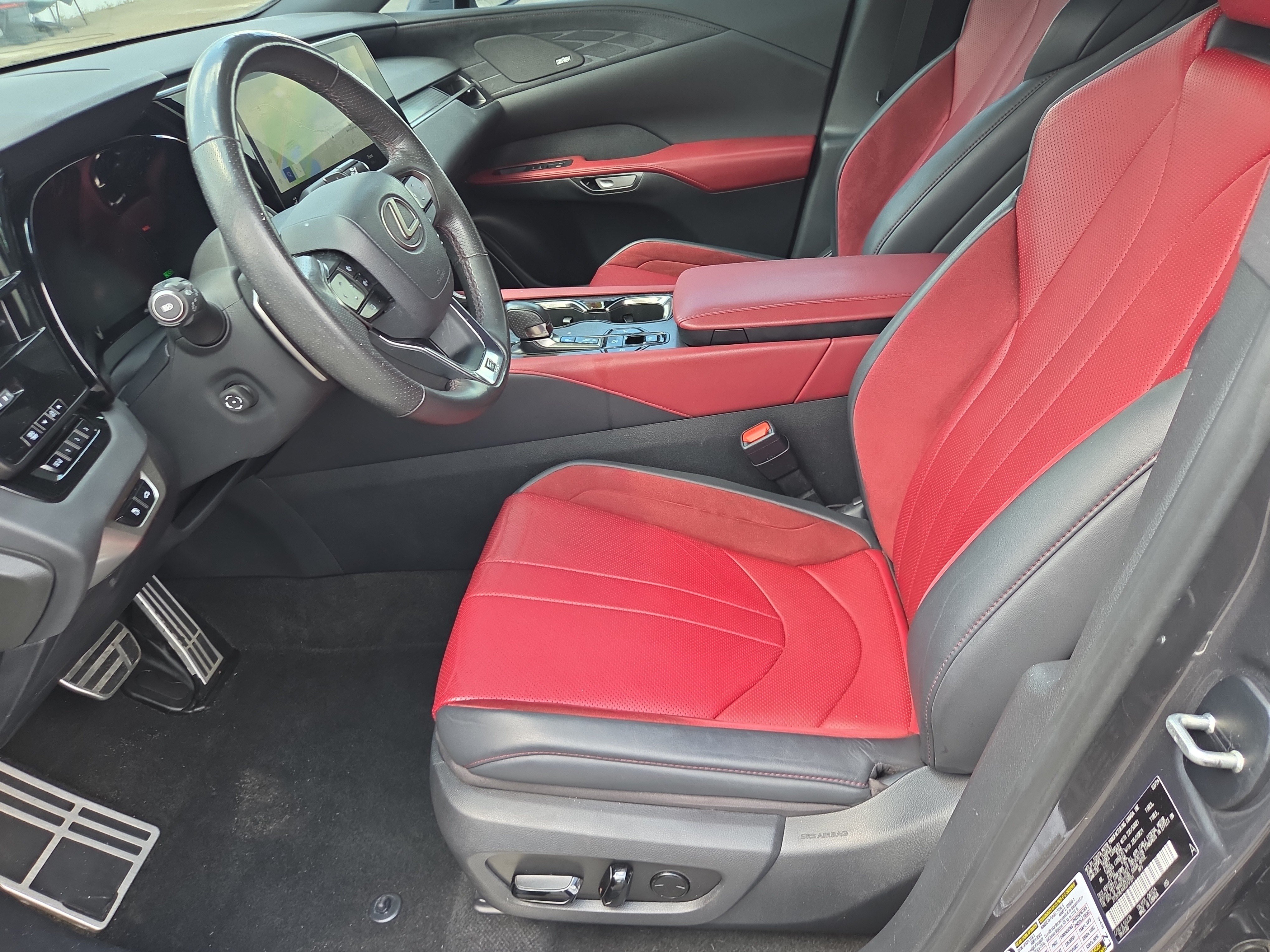 Used 2024 Lexus RX 500h F Sport w/ Convenience Package AWD/4WD image 5