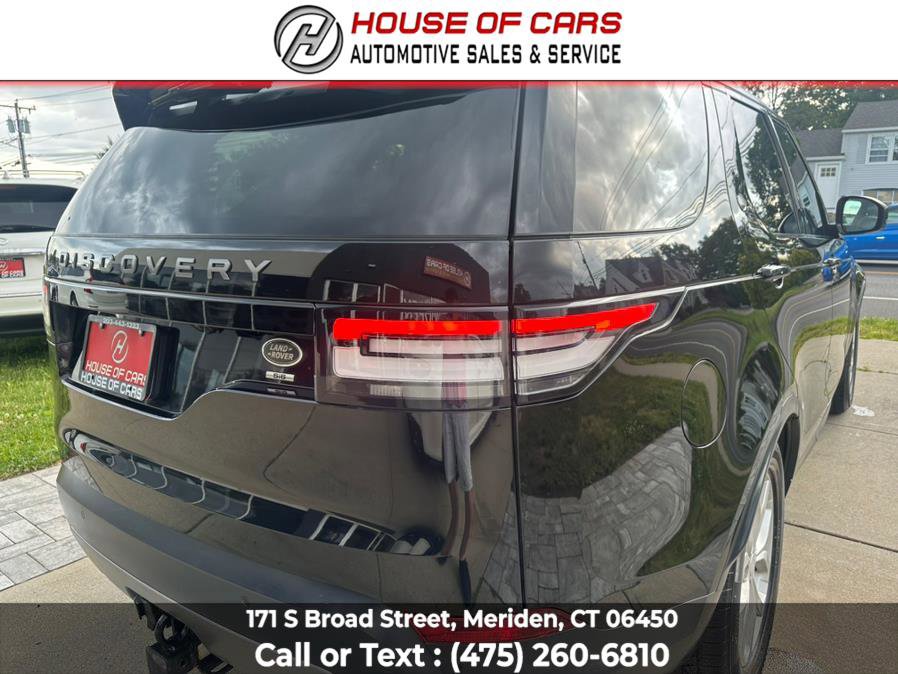 Used 2017 Land Rover Discovery SE image 17