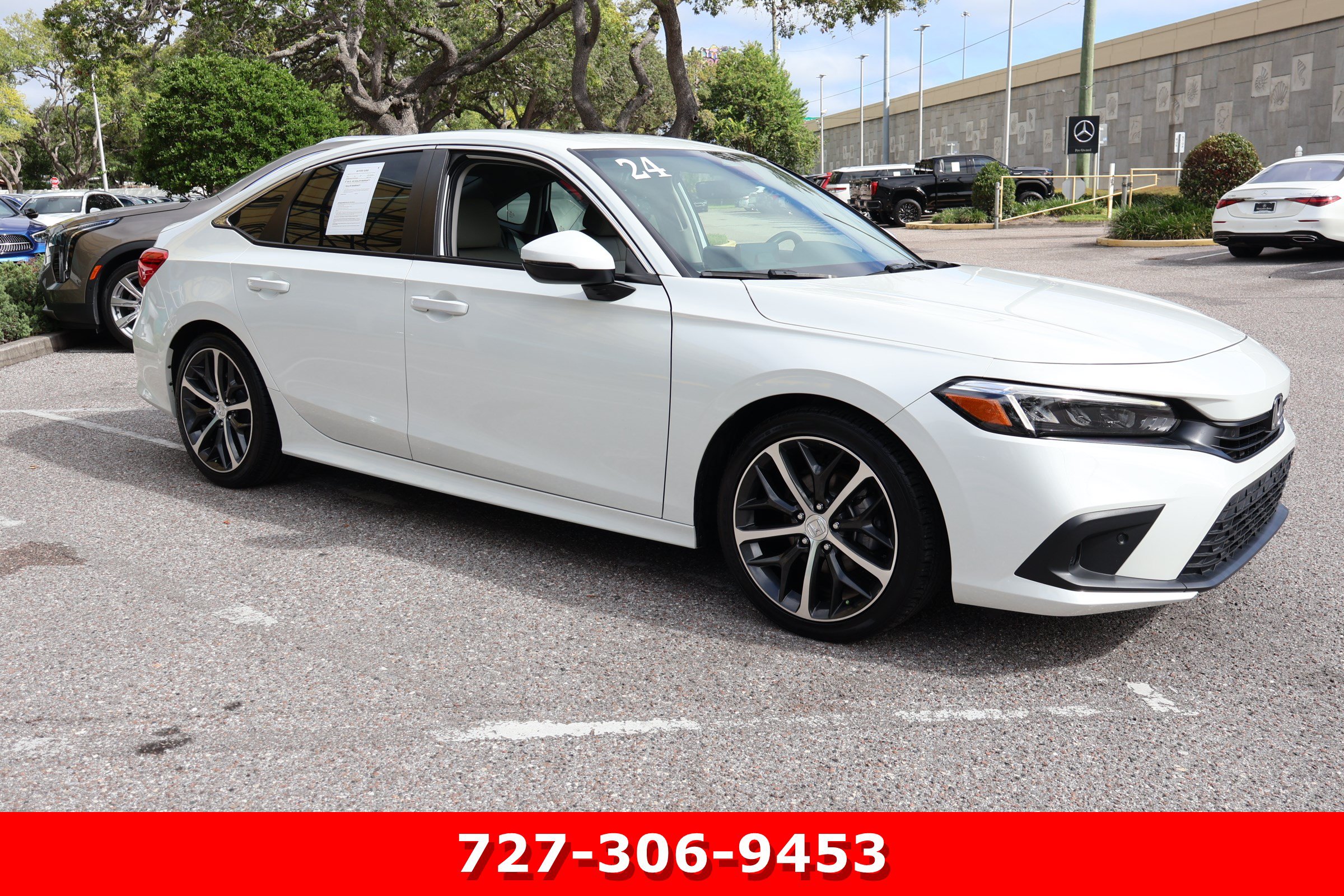 Used 2024 Honda Civic Touring image 12