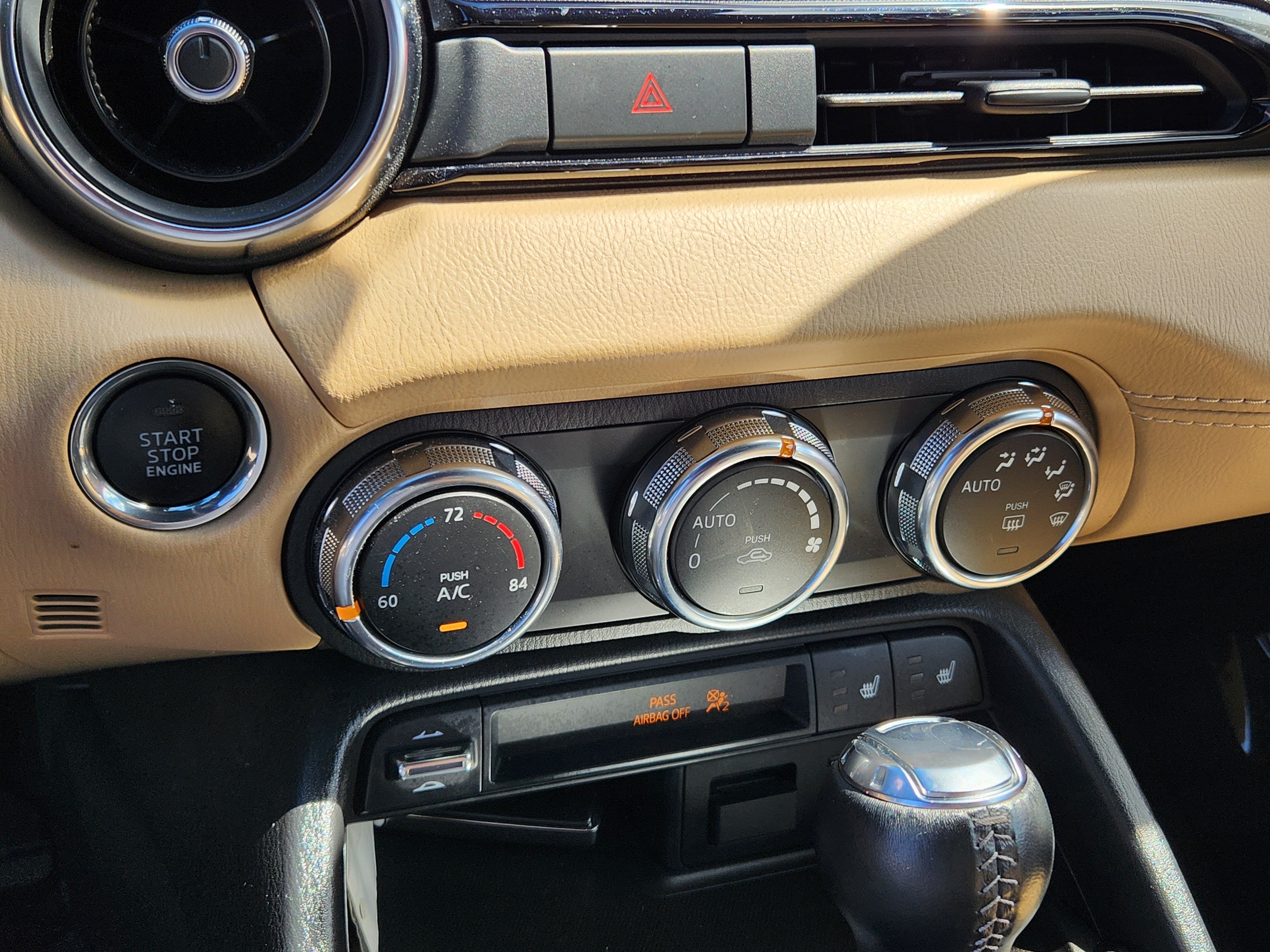 Used 2020 MAZDA MX-5 Miata RF Grand Touring RWD image 20