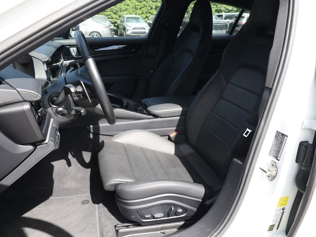 Used 2025 Porsche Panamera 4 image 16