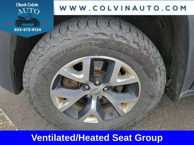 Used 2015 Jeep Cherokee Trailhawk w/ Leather Interior Group AWD/4WD image 3