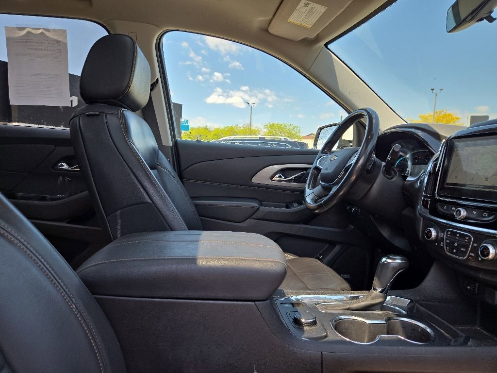 Used 2018 Chevrolet Traverse LT AWD/4WD image 36