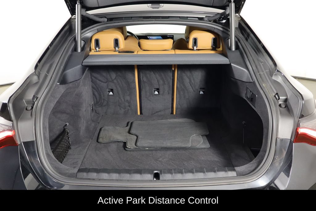 Used 2023 BMW i4 eDrive35 w/ Premium Package RWD image 17