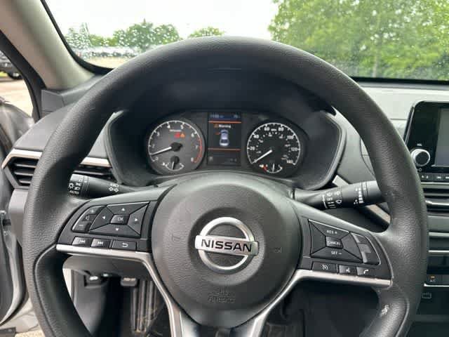 Used 2022 Nissan Altima 2.5 S FWD image 10