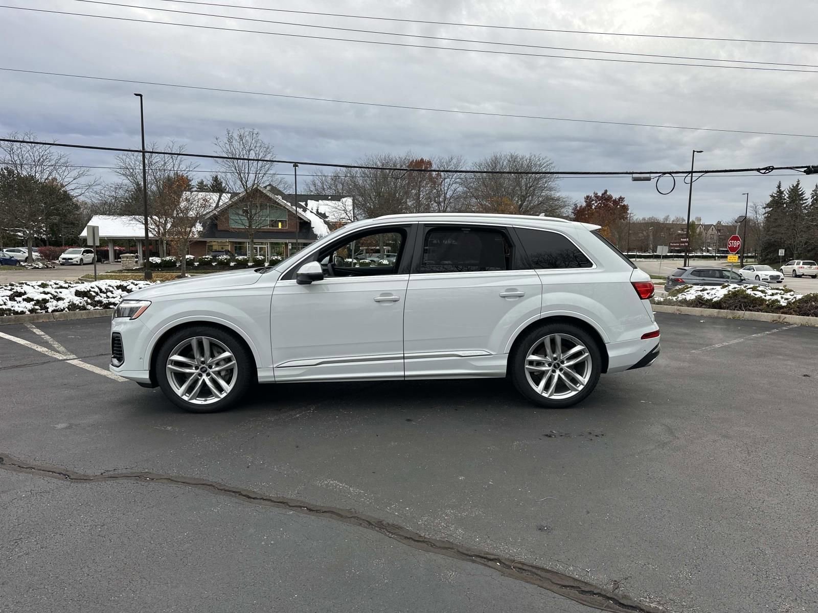 New 2025 Audi Q7 2.0T Premium Plus w/ Premium Plus Package AWD/4WD image 4