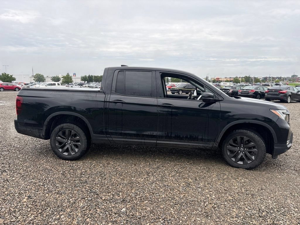 Used 2023 Honda Ridgeline Sport image 12