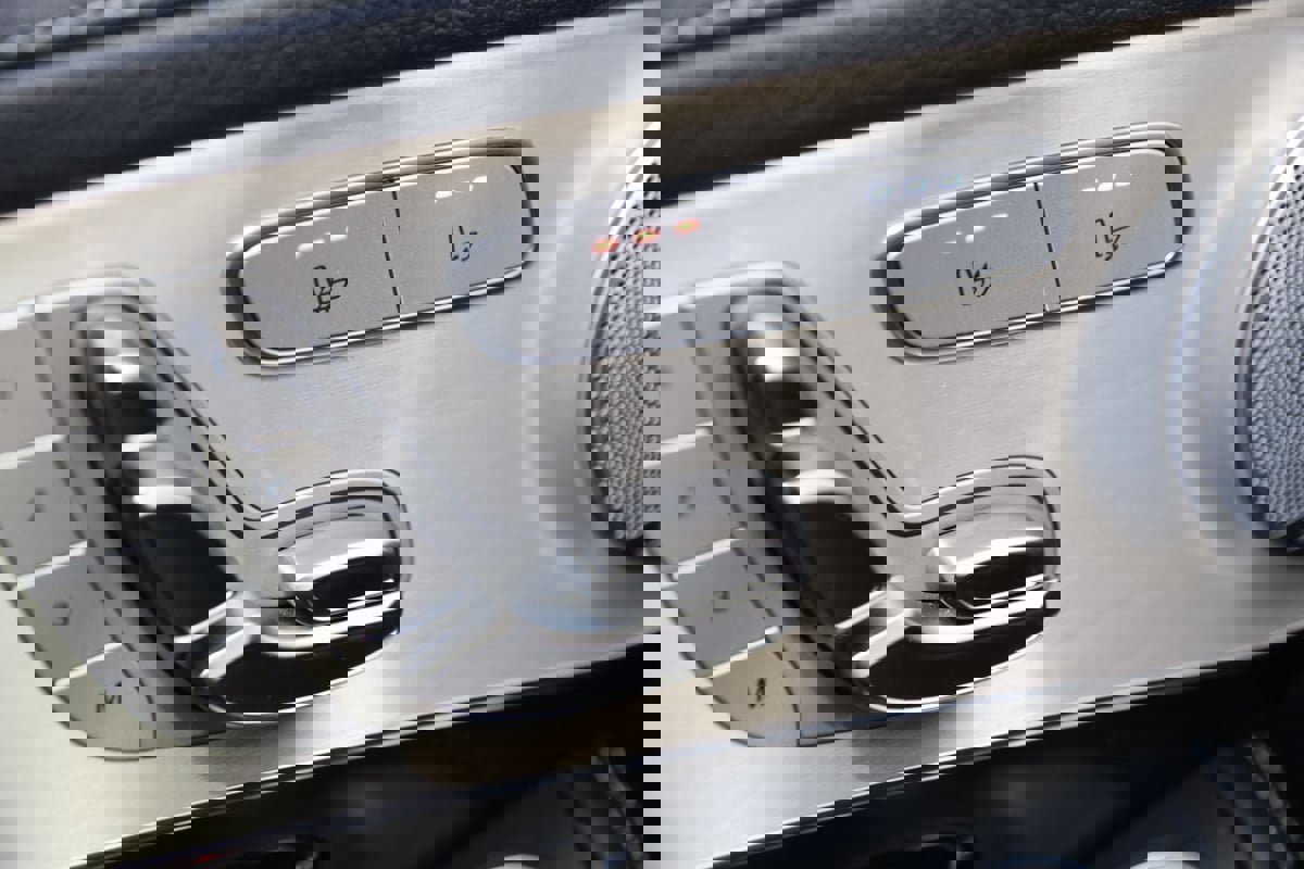 Used 2019 Mercedes-Benz GLC 63 AMG 4MATIC image 11