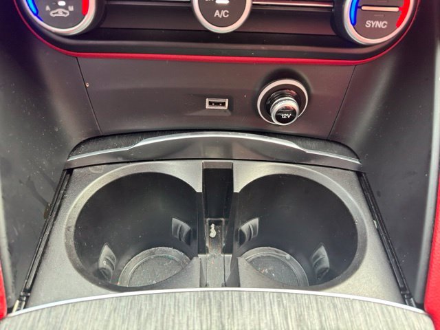 Used 2021 Alfa Romeo Stelvio Sprint w/ Nero Edizione RWD image 23