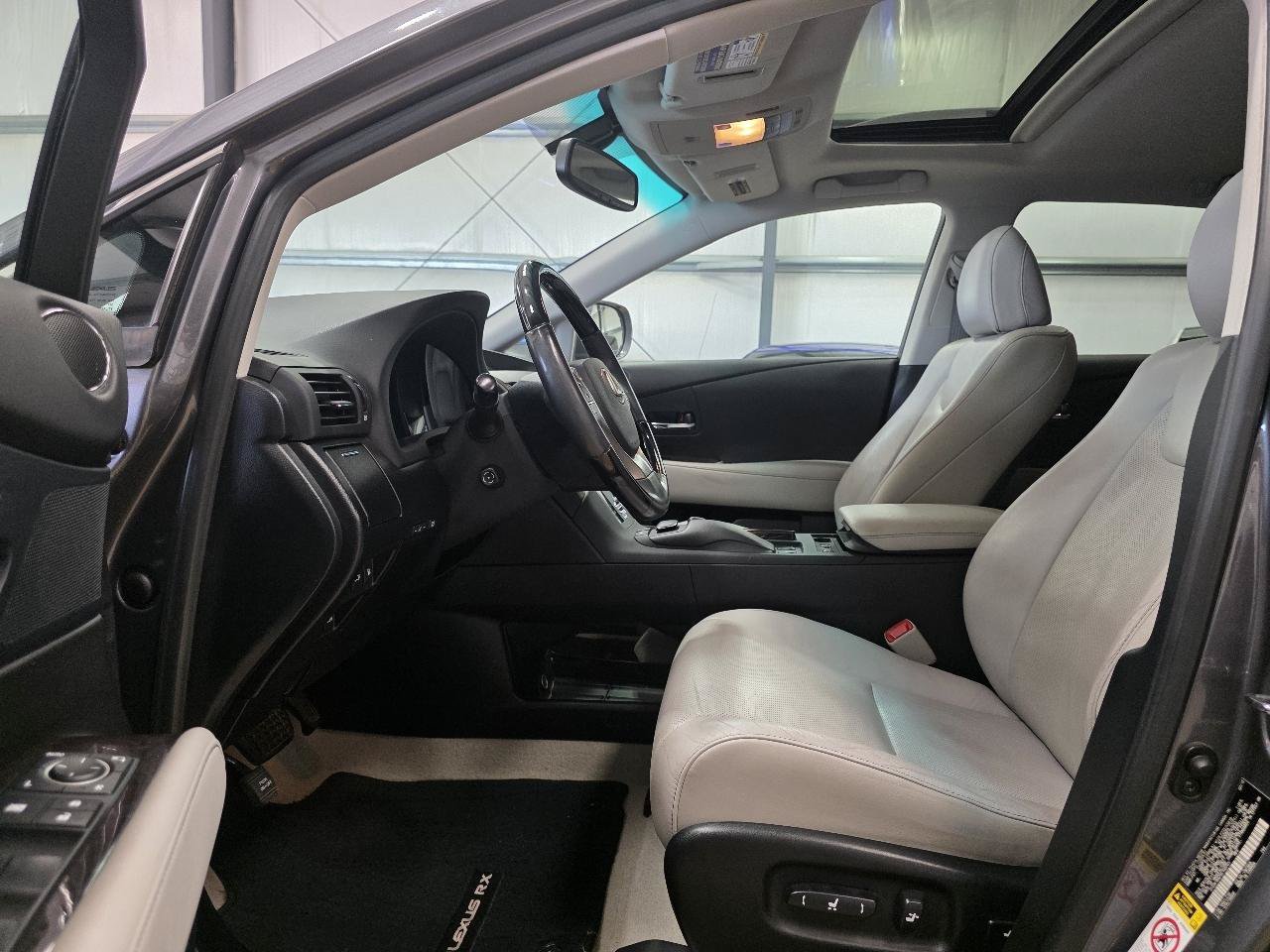 Used 2013 Lexus RX 350 FWD w/ Navigation Pkg image 10