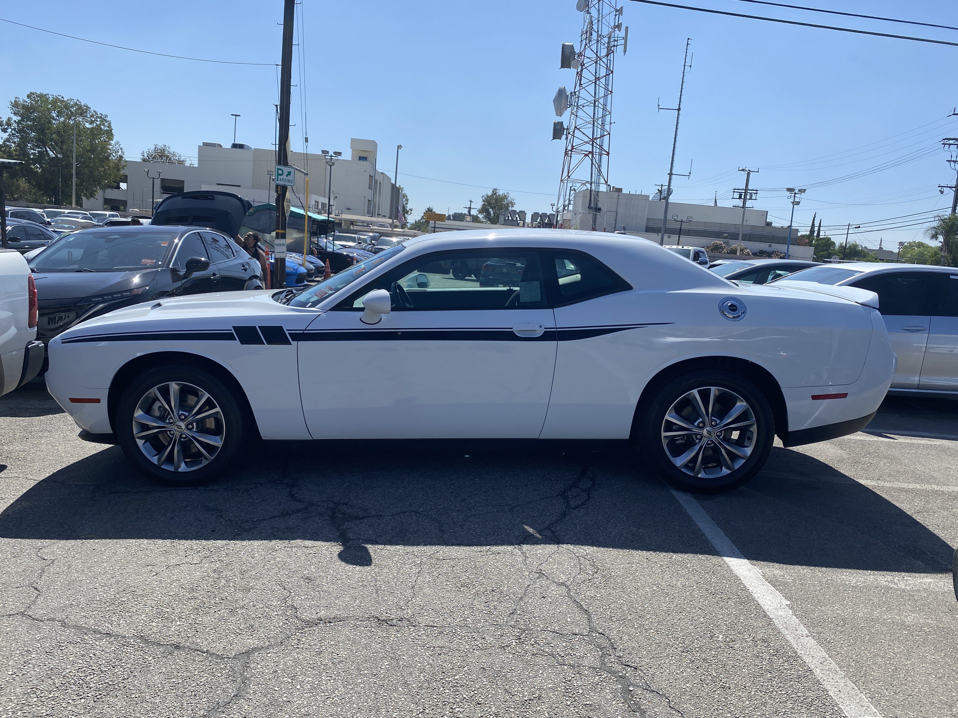 Used 2021 Dodge Challenger SXT AWD/4WD image 7