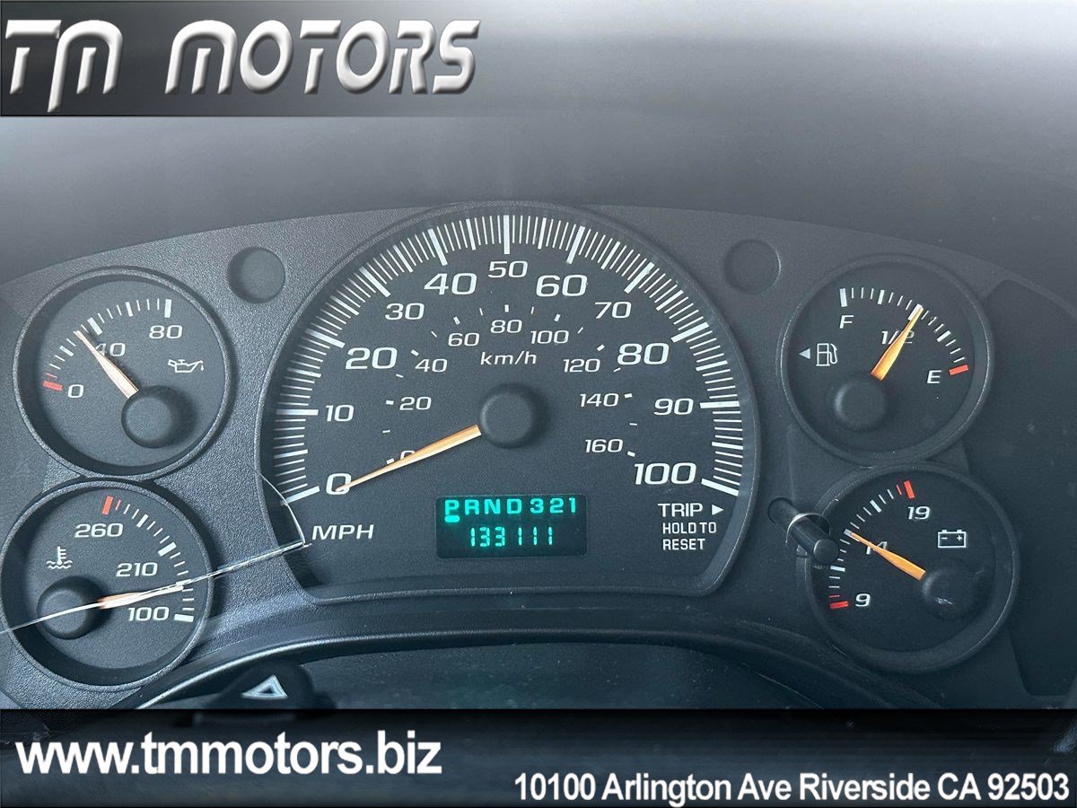 Used 2006 Chevrolet Express 2500 Extended w/ Power and Light Package RWD image 15