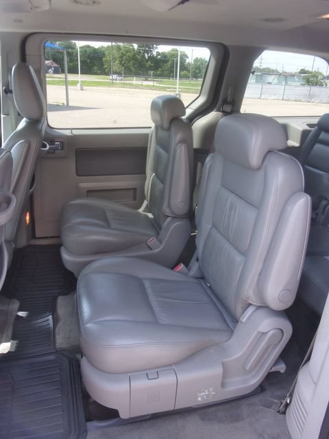 Used 2006 Ford Freestar Limited FWD image 21