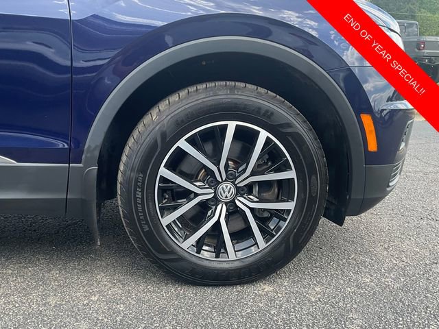Used 2021 Volkswagen Tiguan SE image 9