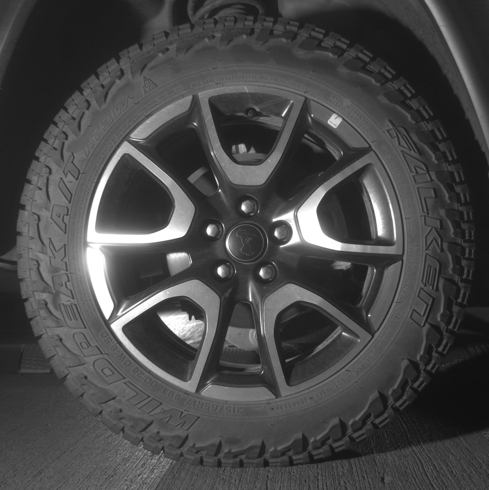 Used 2025 Jeep Compass Trailhawk image 12