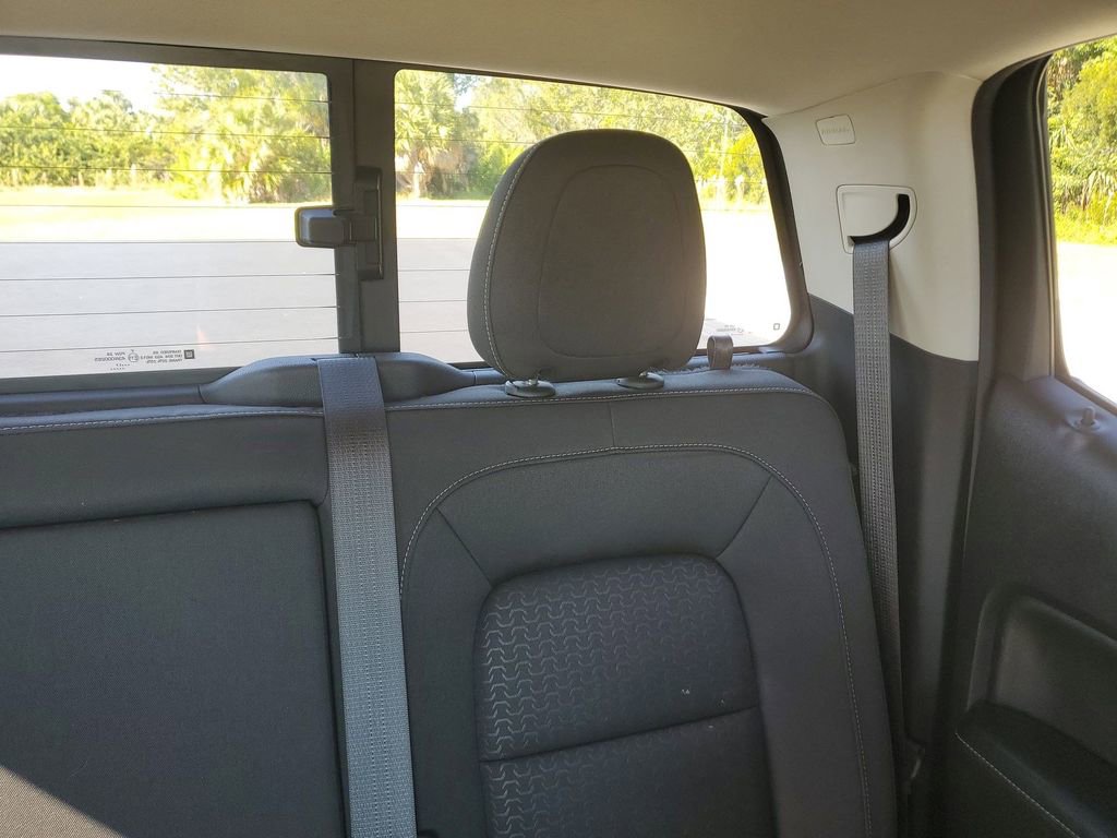 Used 2017 GMC Canyon SLE w/ SLE Convenience Package image 14