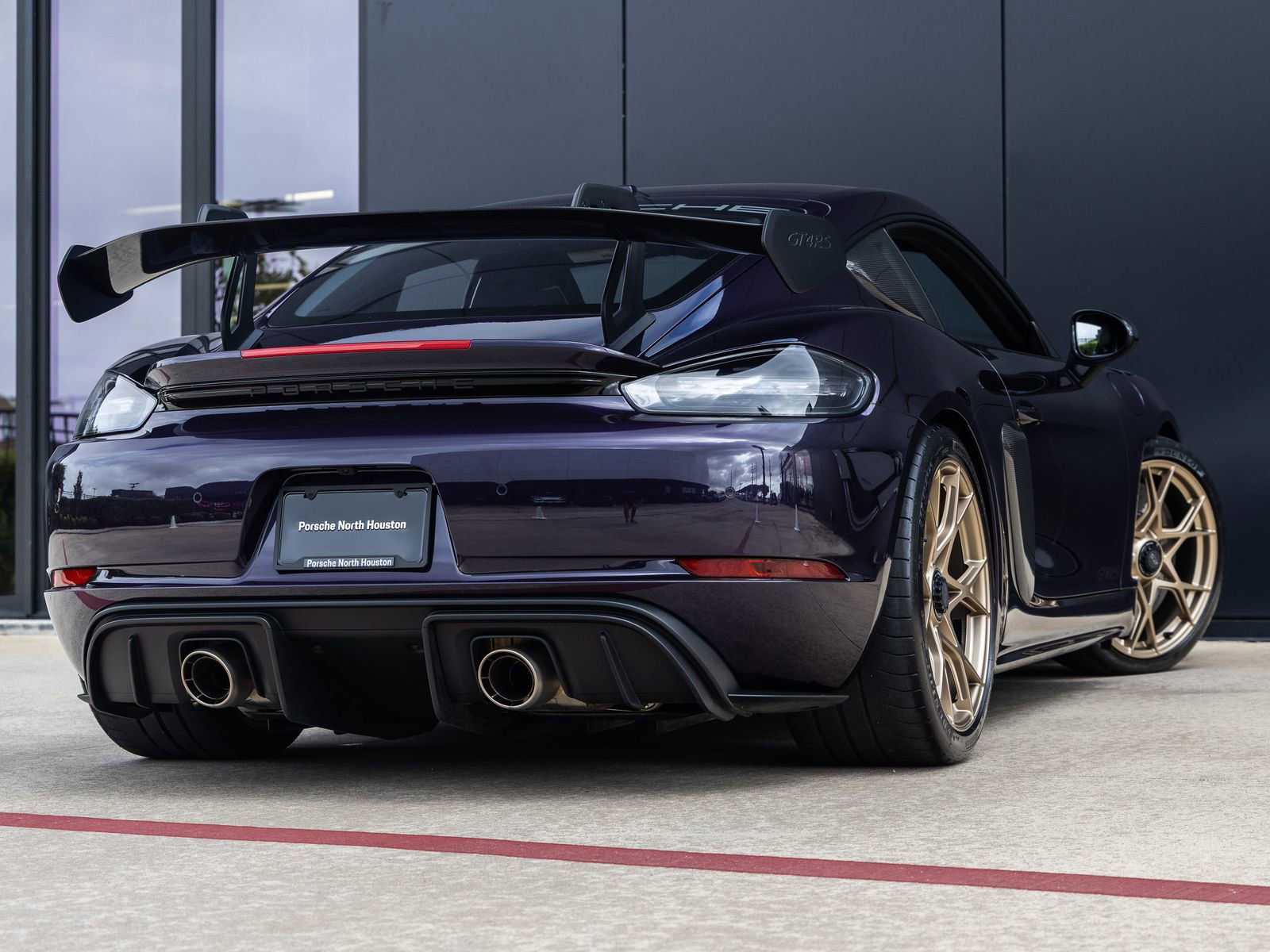 Certified 2025 Porsche 718 Cayman GT4 RS RWD image 11