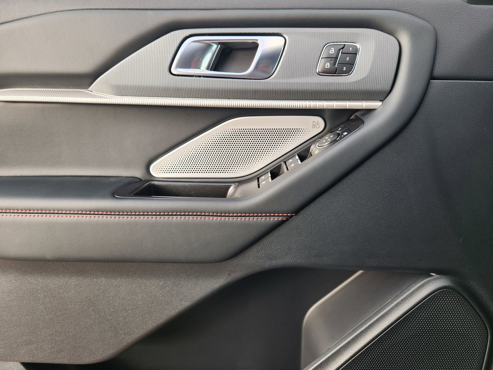 New 2026 Ford Explorer ST w/ Sun And Sound Package AWD/4WD image 20