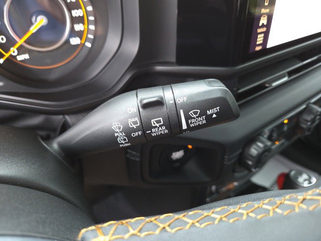 Used 2024 Jeep Wrangler Unlimited Sahara w/ Technology Group AWD/4WD image 64