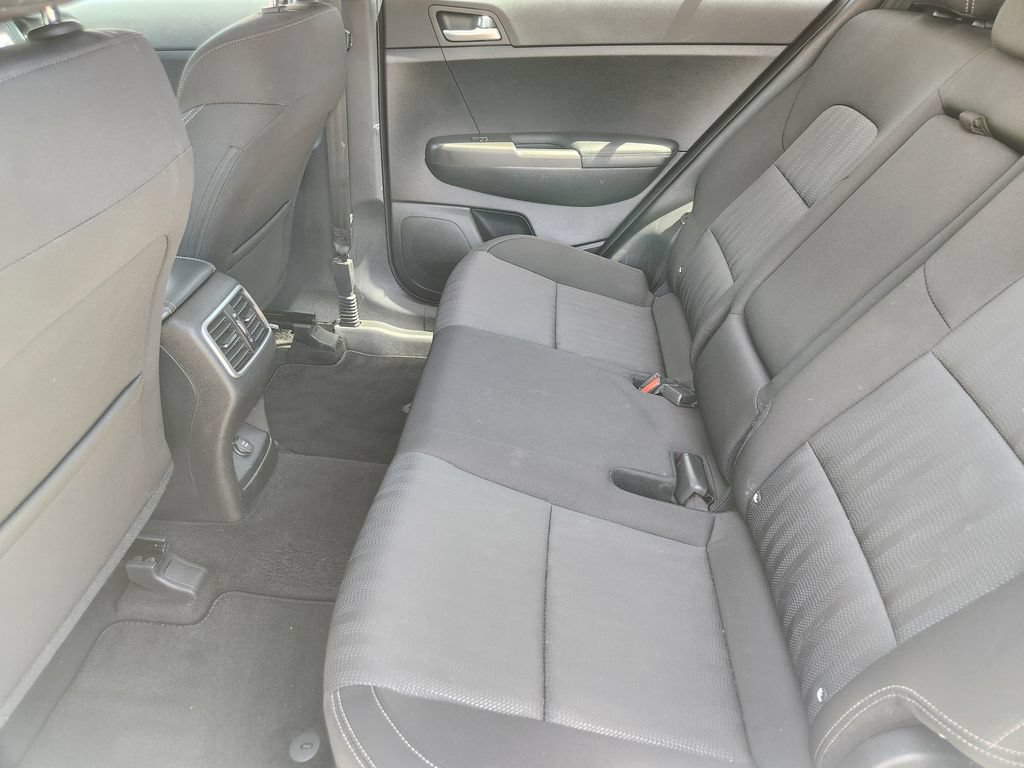 Used 2021 Kia Sportage LX AWD/4WD image 29