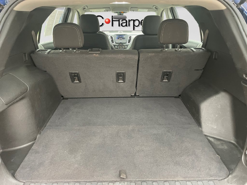 Used 2022 Chevrolet Equinox LS AWD/4WD image 16