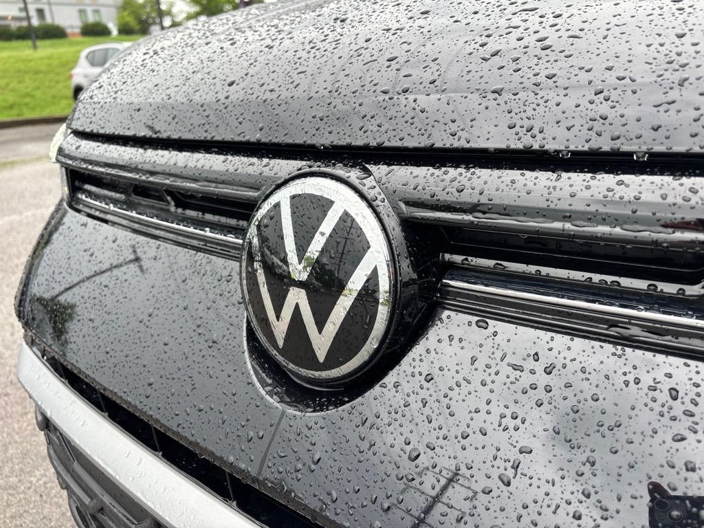 Used 2025 Volkswagen Taos S FWD image 10