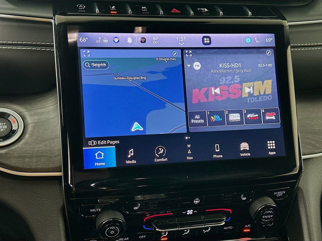 Certified 2023 Jeep Grand Cherokee Limited image 25