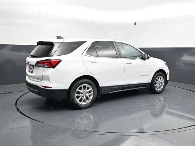 Used 2024 Chevrolet Equinox LT AWD/4WD image 9